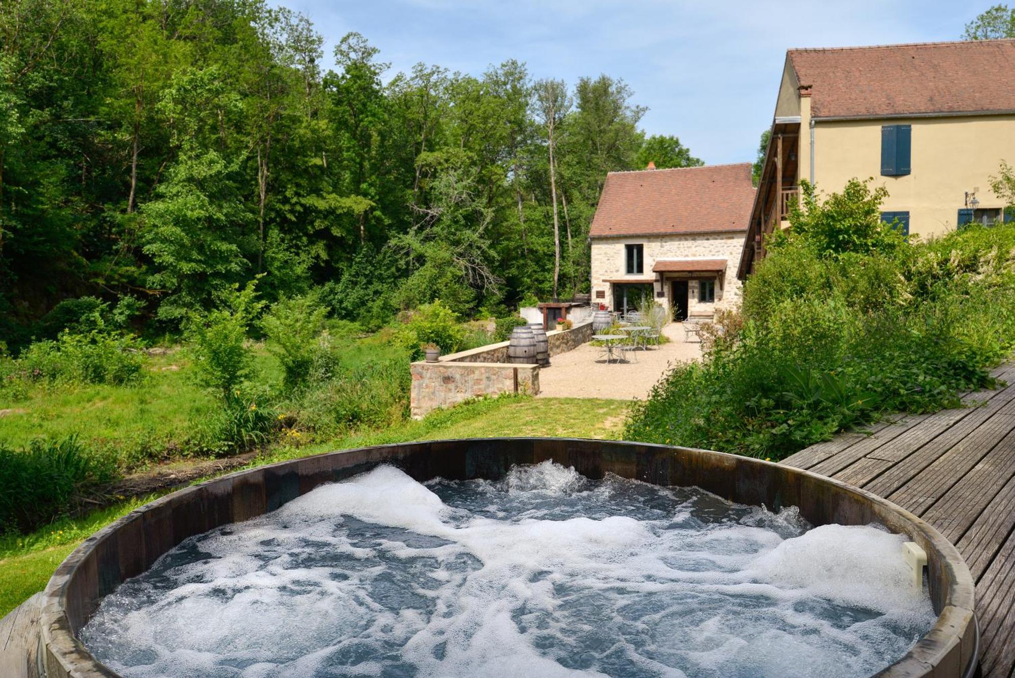 Moulin Des Templiers Hotel & Spa Pontaubert Bagian luar foto